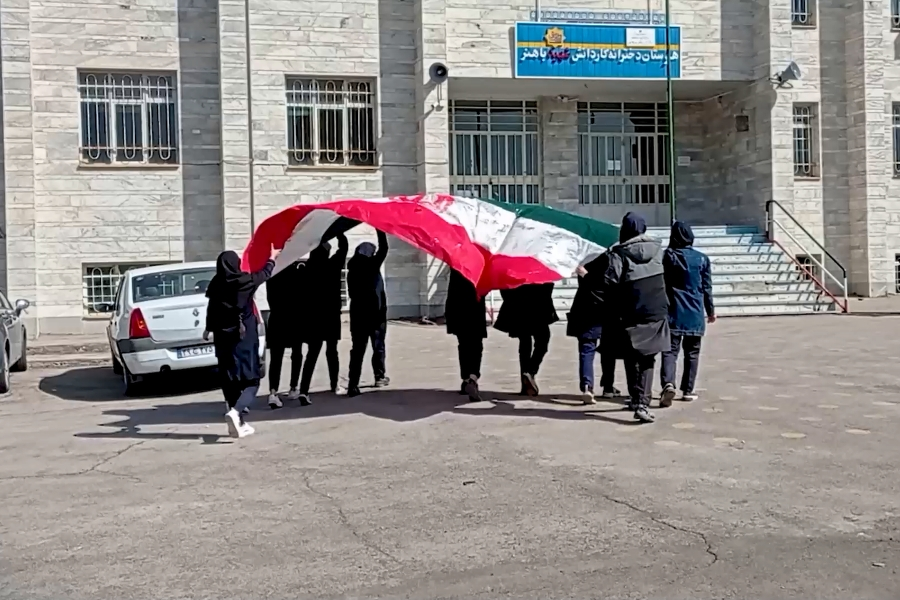 ما همه با هم هستیم