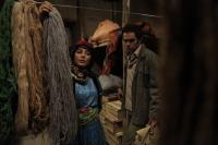 بابک حمیدیان و طناز طباطبایی در نمایی از فیلم